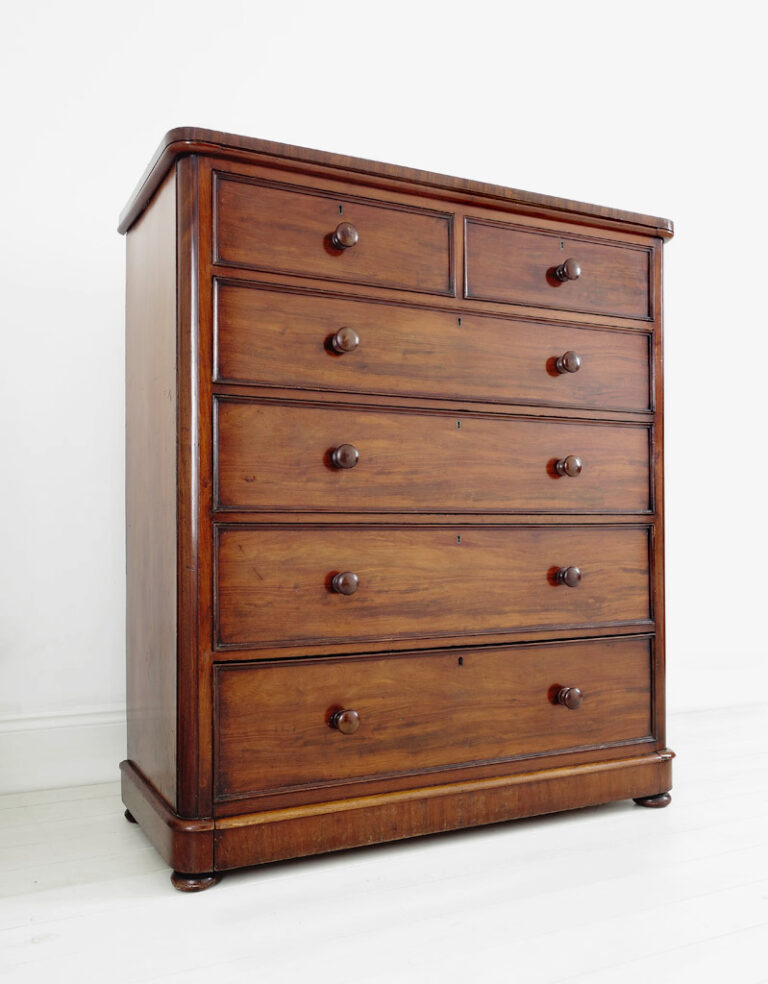 A large quality mahogany chest of drawers c1860.